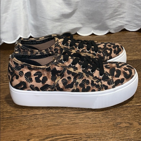 Steve Madden Shoes - Steve Madden Women’s Platform Leopard Sneaker 8.5